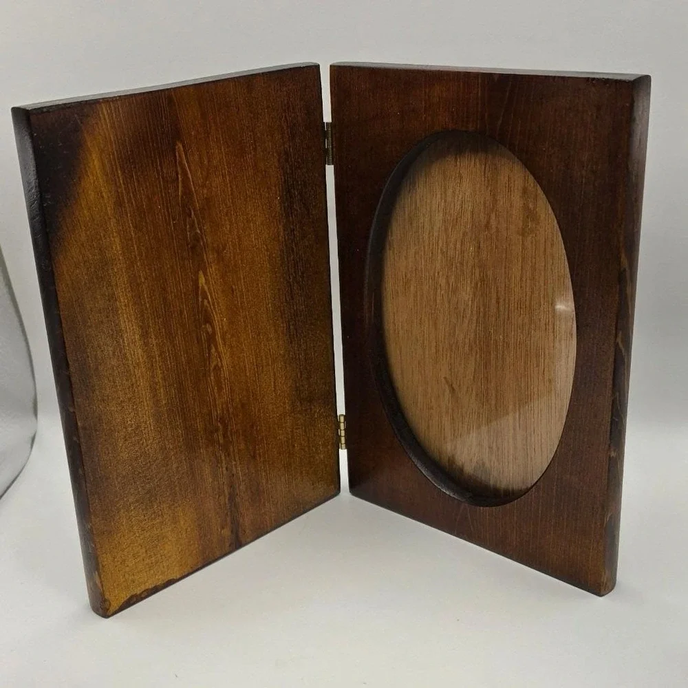 Vintage Folding Wood Picture Frame Dark Brown Hinged Oval Photo Window 5x7 8x6